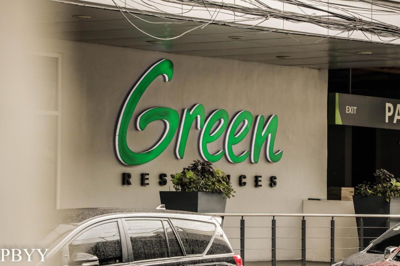 Stays At Green Residences 1 Studio Room Couples Bed With Complimentary Breakfast For 2 Manila Eksteriør billede
