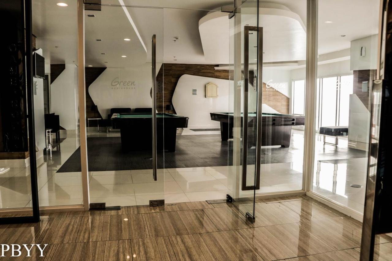 Stays At Green Residences 1 Studio Room Couples Bed With Complimentary Breakfast For 2 Manila Eksteriør billede