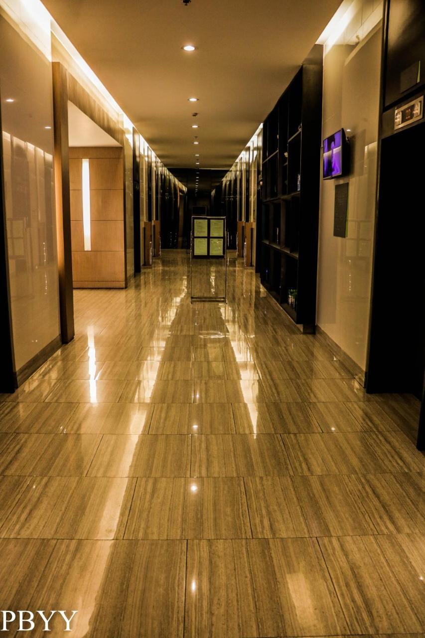 Stays At Green Residences 1 Studio Room Couples Bed With Complimentary Breakfast For 2 Manila Eksteriør billede